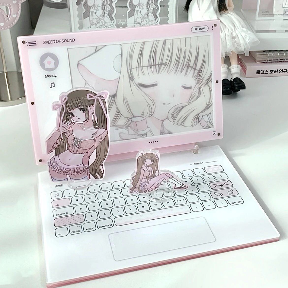 Acrylic valley beauty_Storage artifact for rice-consuming people_Badge, card, and standee display