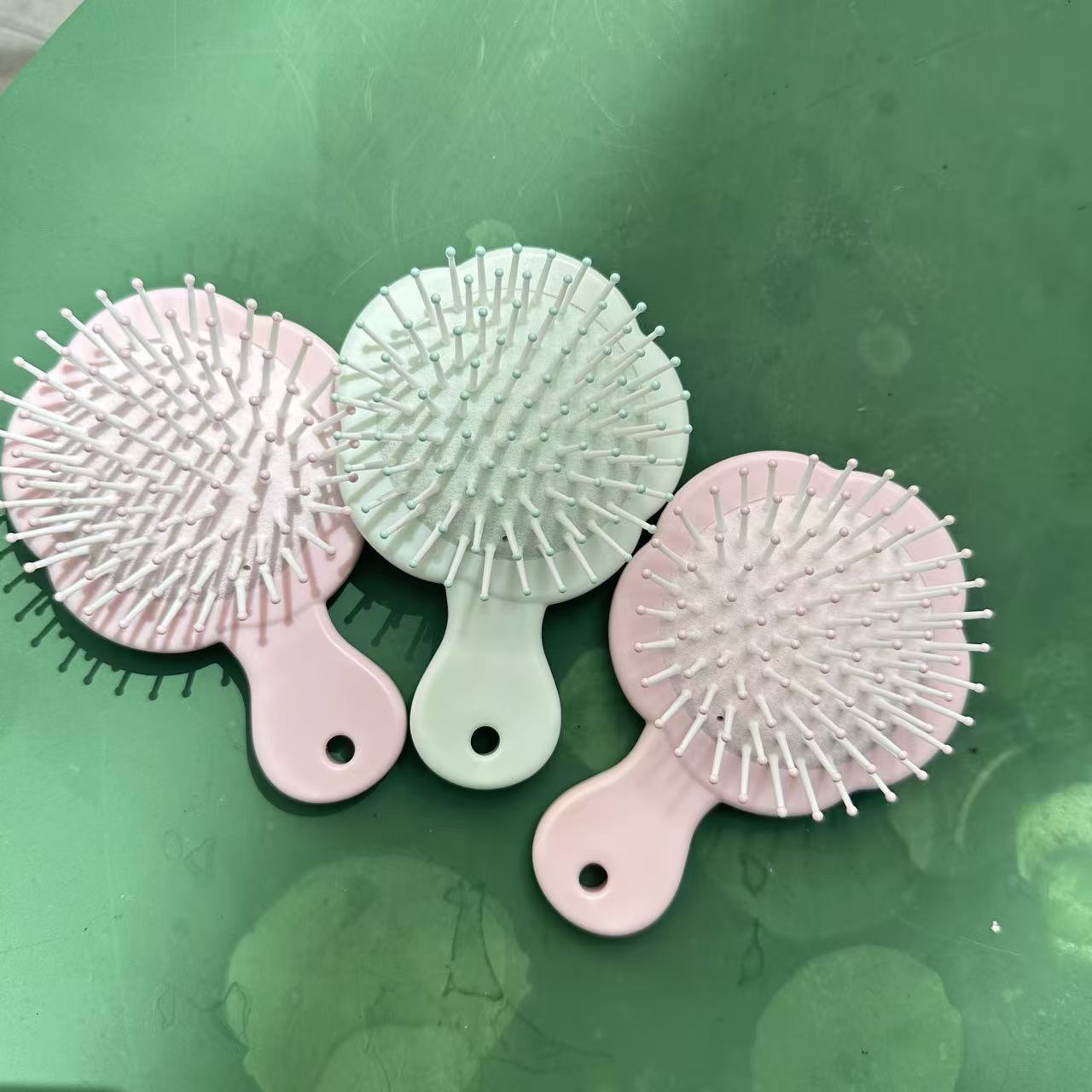 花朵迷你エアクッションブラシ