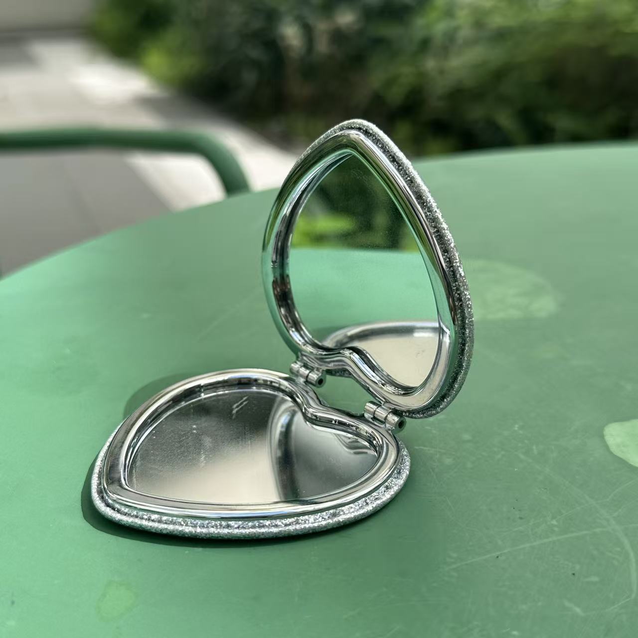 心形双面镜