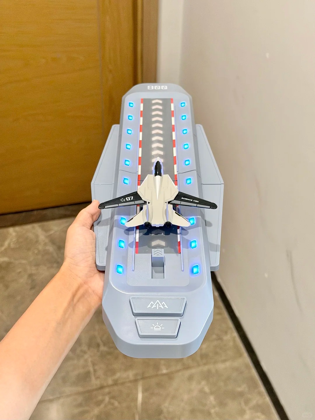 Alloy aircraft toy