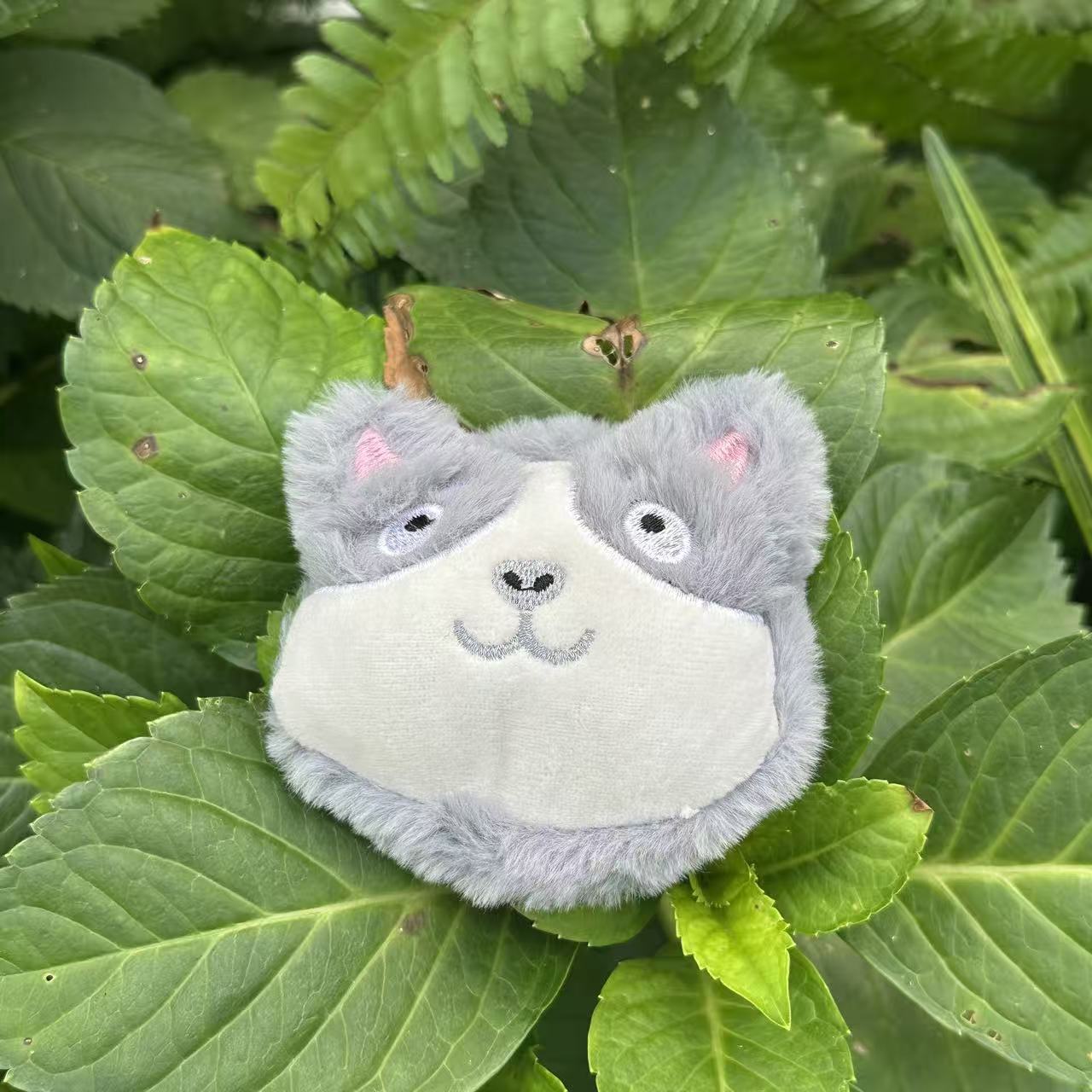 ふわふわ猫ちゃんのミニ丸鏡