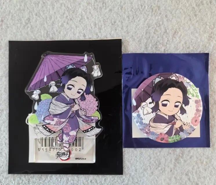 Badge and standee packaging in real life